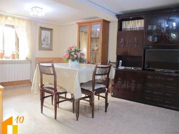 Casa en venta en Burgos, Villimar V1 V2 S3 S4 San Cristobal. CASA EN VENTA EN EL CENTRO DE VILLIMAR. Casas.