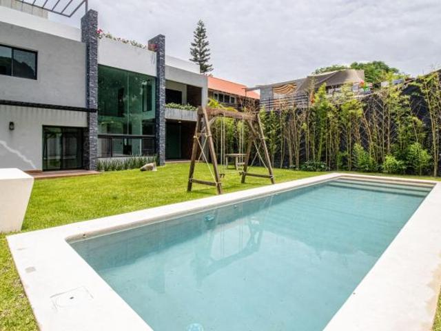 CASA EN VENTA EN BURGOS BUGAMBILIAS