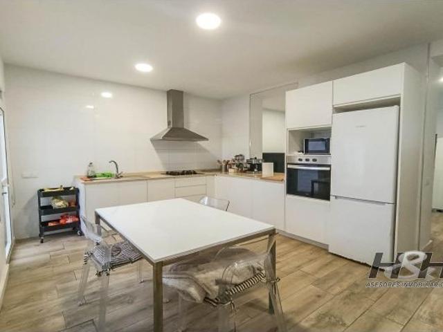 Casa en Venta en Burjassot, Valencia