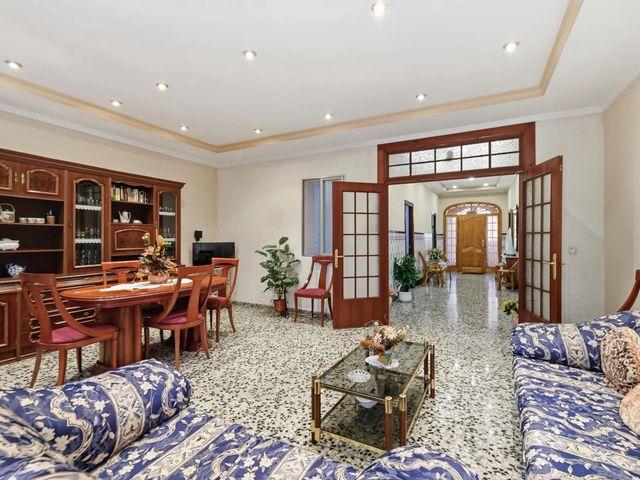 Casa en venta en Burjassot, Valencia Costa Valencia