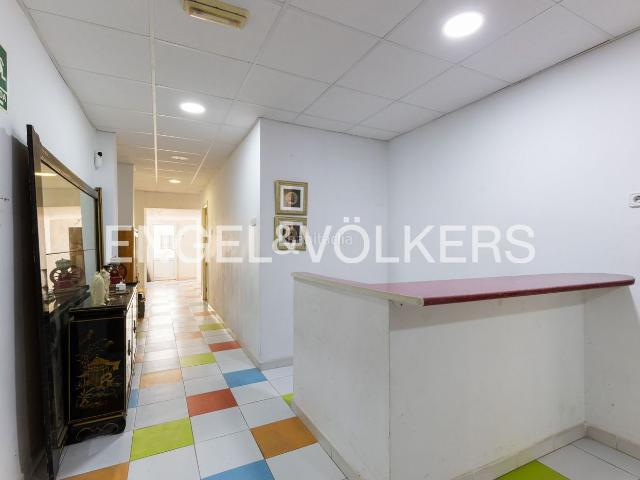 Casa en venta en Burjassot, Zona Campus Universitario. Casa de pueblo en planta baja para reformar en Burjassot. Casas.