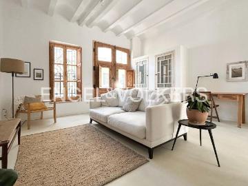 Casa en venta en Burjassot, Zona Concordia. Encantadora casa en el centro de Burjassot. Casas.