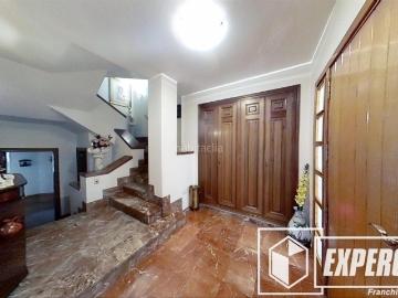 Casa en venta en Burjassot, El Castell. Casas.