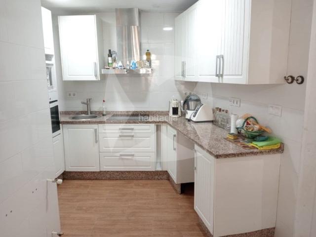 Casa en venta en Badajoz, Casco Antiguo. CASA EN VENTA EN EL CASCO ANTIGUO. Casas.