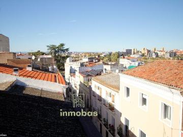 Casa en venta en Badajoz, Casco Antiguo. Impresionante casa en plena zona centro. Casas.