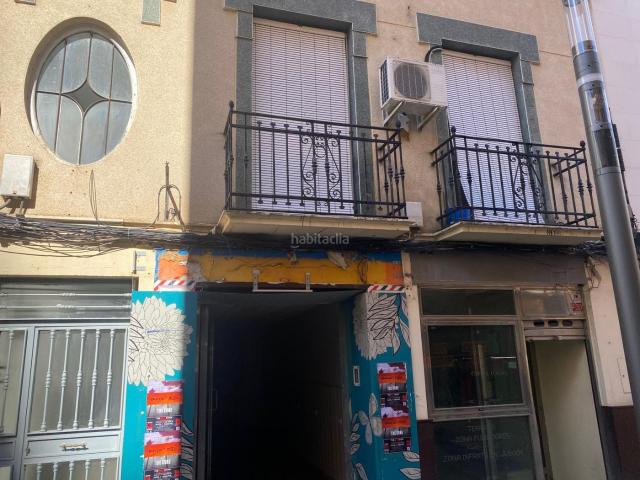 Casa en venta en Badajoz, Casco Antiguo. OPORTUNIDAD CASA EN CMENACHO. Casas.