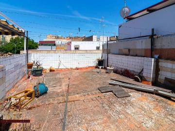 Casa en venta en Badajoz, Ciudad Jardín. CASA INDEPENDIENTE DE TRES PLANTAS EN ANTONIO DOMÍNGUEZ AMPLITUD, TERRAZA Y UN SINFÍN DE POSIBILIDADES. Casas.