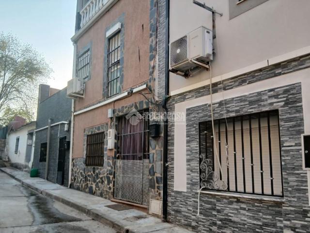 Casa en venta en Badajoz, La Estación. Casa en venta en Badajoz. Casas.