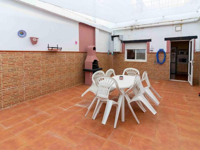 Casa en venta en Badajoz, Maria Auxiliadora Barriada de Llera. CASA EN LA BANASTA. Casas.