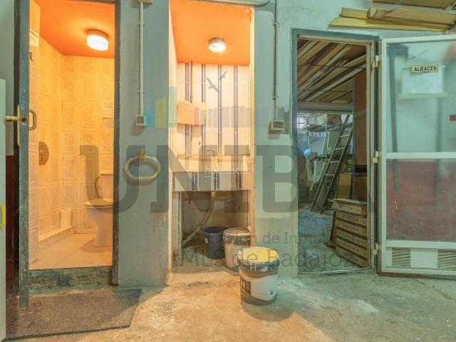 Casa en venta en Badajoz, San Roque Ronda Norte. CASA EN SAN ROQUE CON COCHERA Y AMPLIA TERRAZA. Casas.