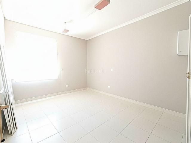 Casa en venta en Badajoz, San Roque Ronda Norte. CASA EN VENTA EN LA ZONA DE SAN ROQUE, BADAJOZ. Casas.