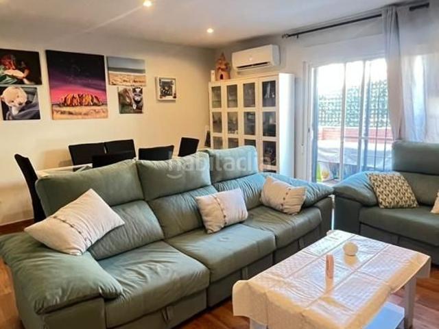 Casa en venta en Badajoz, Pedanías de Badajoz. SE VENDE ADOSADO EN GÉVORA. Casas.
