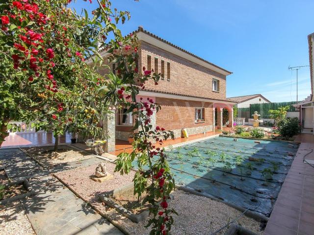 Casa en venta en Badalona, Mas Ram. ENCANTO EN MAS RAM. Casas.