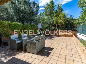 Casa en venta en Badalona, Bufalà. Magnífica casa en Bufalà Badalona. Casas.