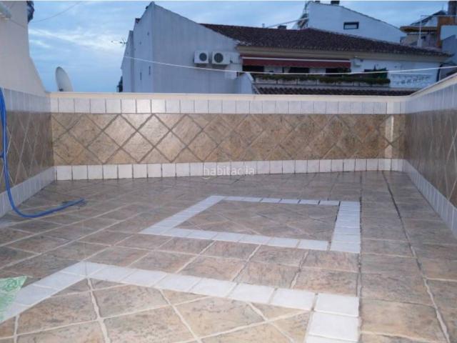 Casa en venta en Baena. CASA OBRA NUEVA CON CALEFACCION, CHIMENEA, COCHERA, TERRAZA. Casas.