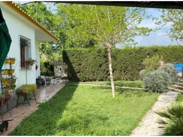 casa en Venta en Baena. QTOT T513