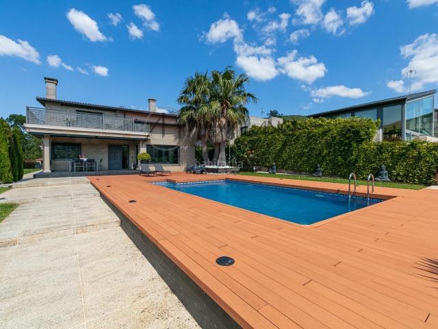 Casa en venta en Baiona. Casas.
