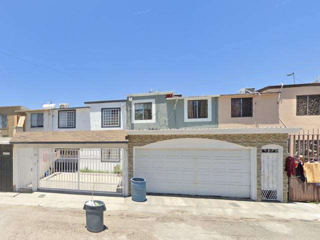 Casa en venta en Baja Maq. El Águila, Tijuana, Baja California