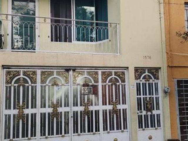 Casa en venta en Balcones de Oblatos