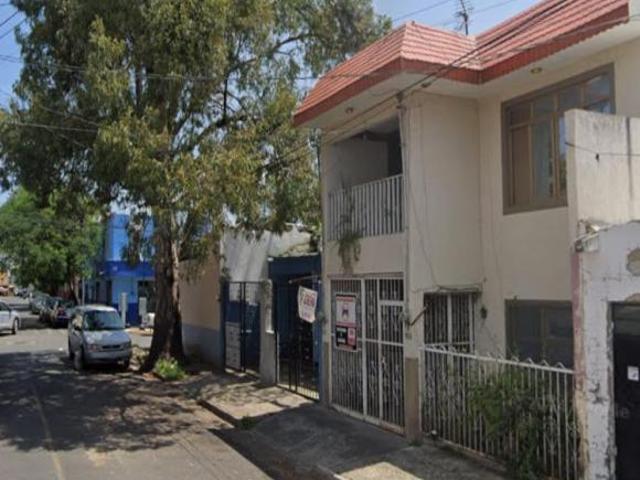 CASA EN VENTA EN BALCONES DE OBLATOS, GUADALAJARA, JALISCO