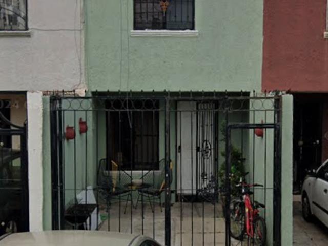 Casa en Venta en Balcones de Huentitán, Guadalajara Ubicación Estratégica y Precio Accesible