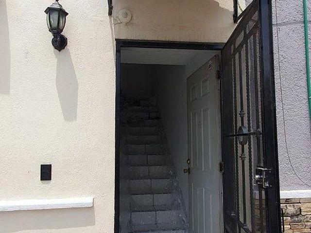 CASA EN VENTA EN BALCONES DE SANTA MARIA