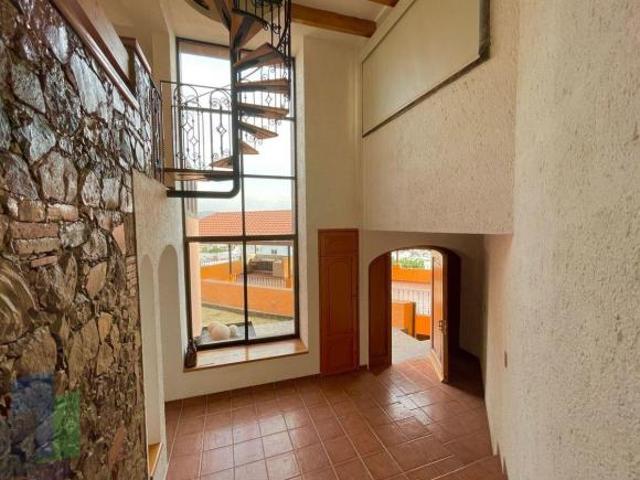 Casa en venta en Balcones del Acueducto 4 recámaras con baño