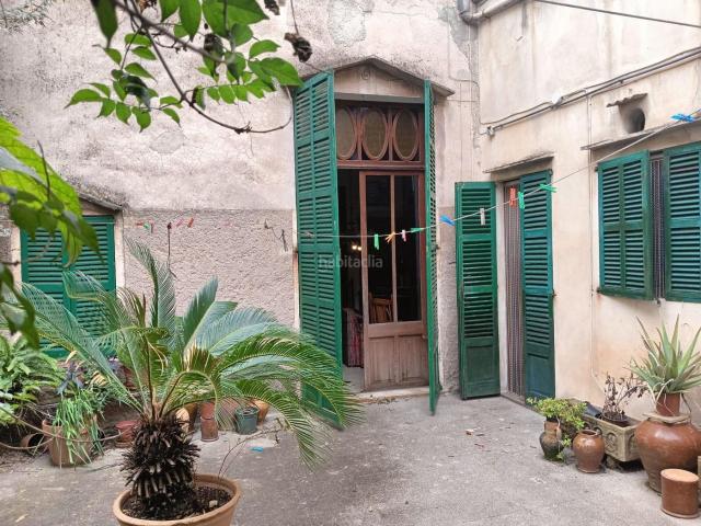 Casa en venta en Baleares Manacor, Manacor Centre. Casa tradicional con gran patio, parking y techo libre en Manacor 101CP1273. Casas.