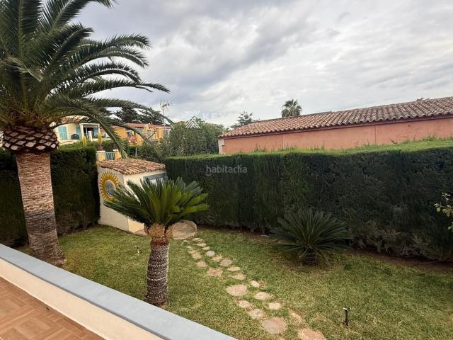 Casa en venta en Baleares Manacor, Manacor Centre. Casa unifamiliar con piscina, jardín y apartamento de invitados en la costa de Mallorca. Casas.