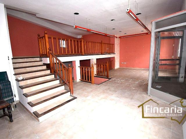 Casa en venta en Baleares Manacor, Manacor Centre. Venta de Piso y Local Comercial en Manacor. Casas.
