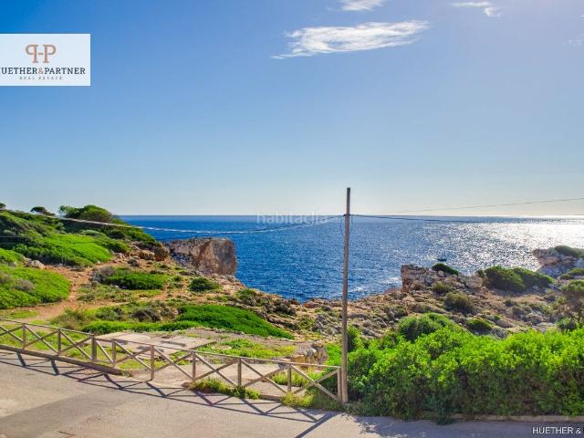 Casa en venta en Baleares Manacor, Porto Cristo. Chalet independiente en primera línea de playa con mágicas vistas al mar para sentirse como en el Mediterráneo. Casas.