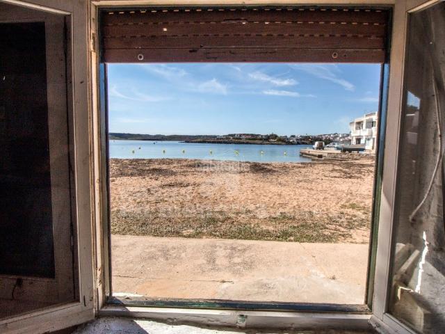 Casa en venta en Baleares Es Mercadal, Na Macaret. Casa en primera línea de mar en Macaret. Casas Es.