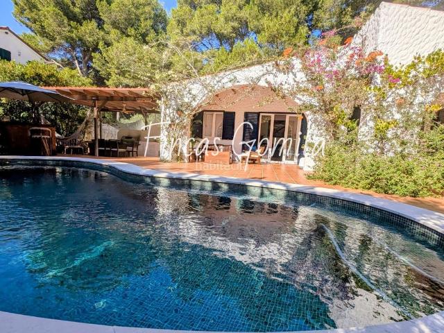 Casa en venta en Baleares Es Mercadal, Son Parc. Casa reformada con piscina en Son Parc, Menorca. Casas Es.