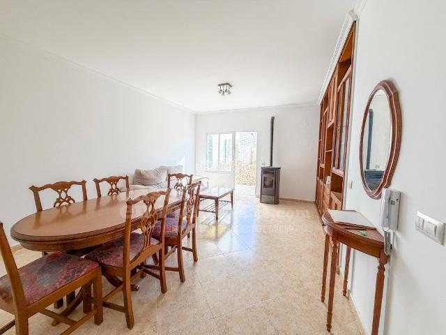 Casa en venta en Baleares Es Migjorn Gran, Es Migjorn Gran Poble. Casa en planta baja con patio en Es Migjorn. Casas Es Migjorn.