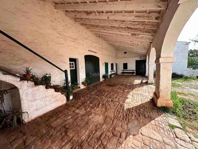 Casa en venta en Baleares Ferreries, Ferreries poble. M7193 Gran finca rústica de 137 hectáreas con 2.000 m2 construidos y vistas panorámicas en Ferreries. Casas.