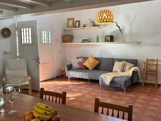 Casa en venta en Baleares Formentera. FORMENETRA Villa con esencia mediterránea en Cala en Baster. Casas.