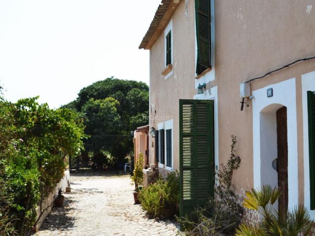 Casa en venta en Baleares Palma de Mallorca, El Secar de la Real. CASA TIPICA MALLORQUINA EN EL SECAR DE LA REAL CON POSIBILIDAD DE SEGREGAR SOLAR URBANO. Casas Palma de.