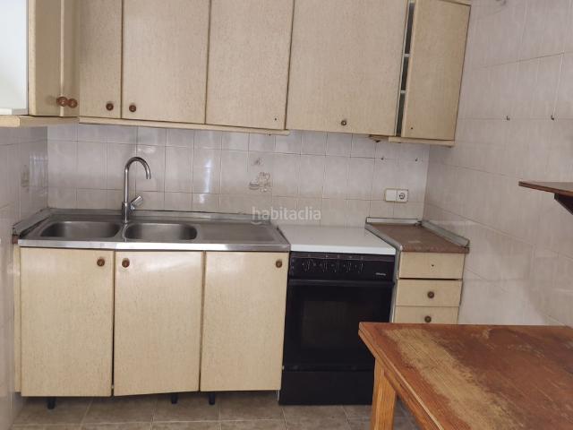 Casa en venta en Baleares Petra. Casa con carácter en el centro de Petra. Casas.