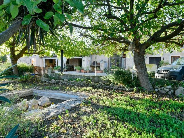Casa en venta en Baleares Petra. Casas.