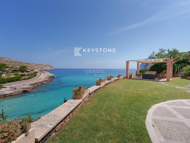 Casa en venta en Baleares Pollença, Cala Sant Vicenç. Villa privada de lujo frente al mar con piscina y vistas en Cala Sant Vicenç. Casas.
