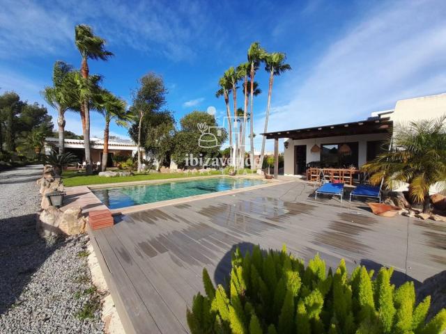 Casa en venta en Baleares Sant Joan de Labritja. Encantadora vivienda rústica con piscina. Casas Sant Joan de.