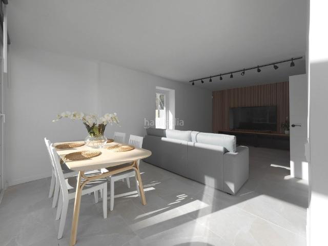 Casa en venta en Baleares Sant Llorenç des Cardassar. Villa de diseño exclusiva con acceso a la piscina, situada en una zona céntrica de Cala Millor. Casas Sant Llorenç des.