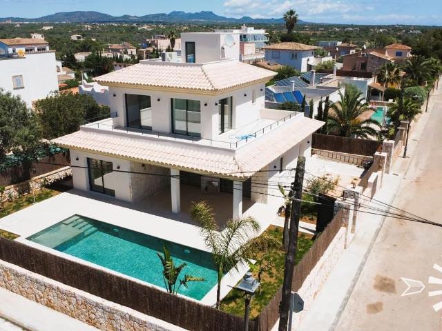 Casa en venta en Baleares Santanyí, Cala Llombards. Villa contemporánea en Cala Llombards. Casas.