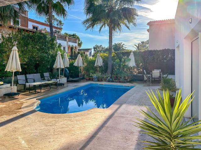 Casa en venta en Baleares Son Servera, Port Nou Port Verd Port Vell. Port Verd Elegante chalet con piscina en segunda línea de mar.Obj. 7490. Casas Son.