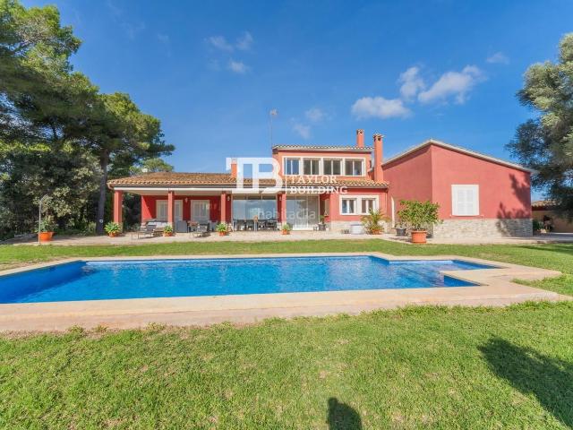 Casa en venta en Baleares Son Servera, Zona d´Interior. Exclusiva finca rústica con piscina en Son Servera!. Casas Son.
