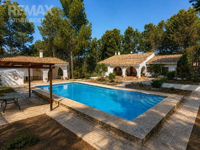 Casa en venta en Banyeres de Mariola. CHALET INDEPENDIENTE EN BANYERES DE MARIOLA. Casas Banyeres de.