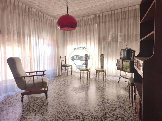 Casa en venta en Banyeres de Mariola, Alicante