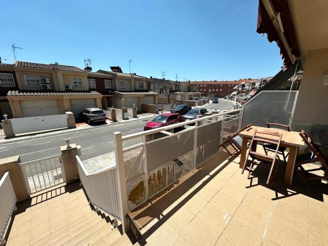 Casa en venta en Banyeres del Penedès. OPORTUNIDAD PARA INVERSORES EN BANYERES DEL PENEDÈS. Casas Banyeres del.