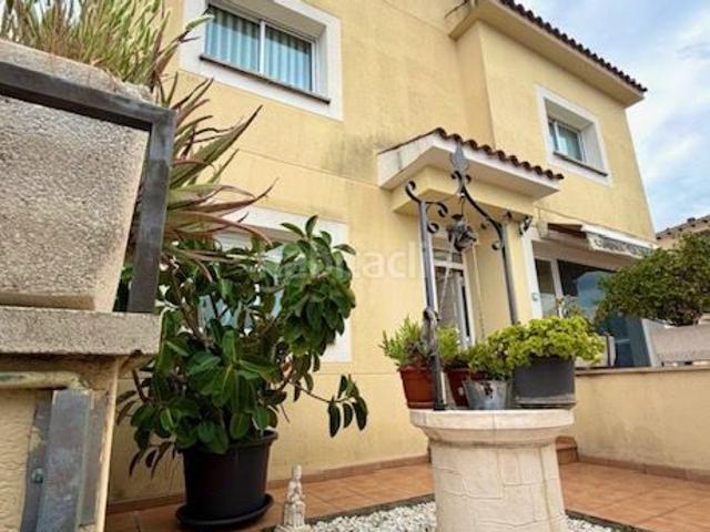 Casa en venta en Banyeres del Penedès. Casa en venta en Banyeres Del Penedes, 4 dormitorios. Casas Banyeres del.