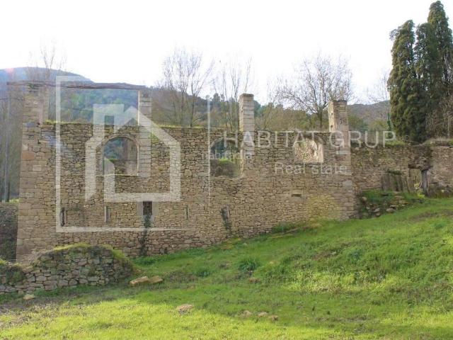 Casa en venta en Banyoles. Masia en venta en Porqueres. Casas.